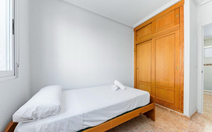 Revente - Apartamento -
Torrevieja - Centro