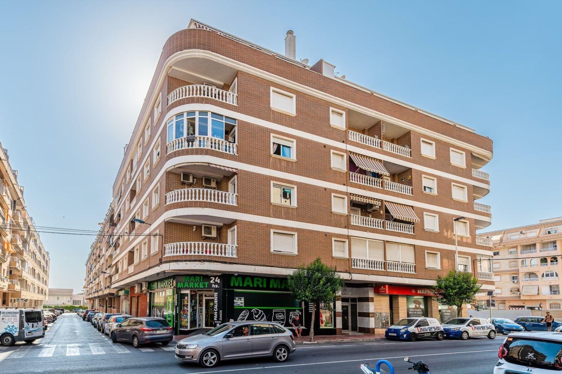 Revente - Apartamento -
Torrevieja - Centro