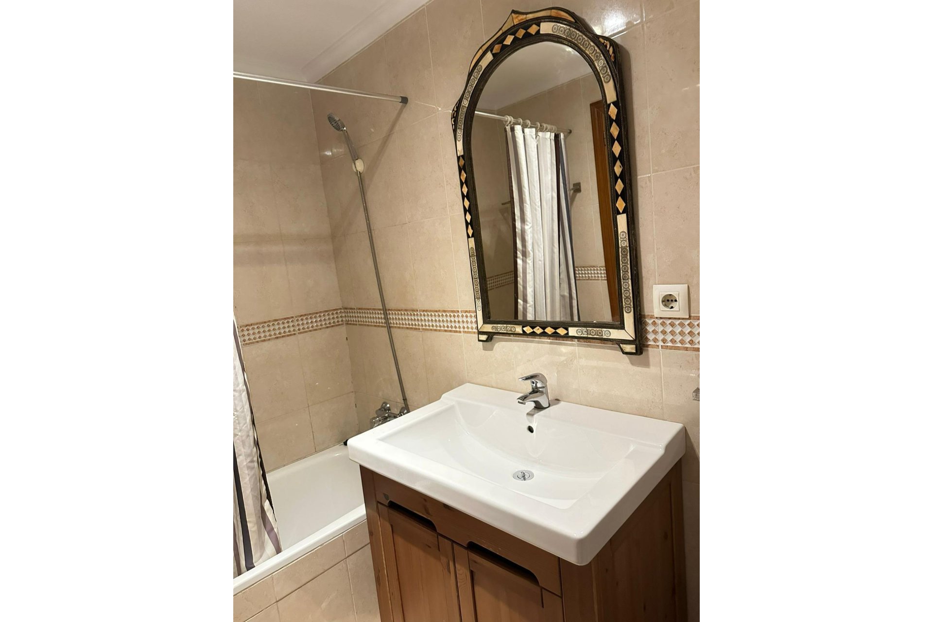 Revente - Apartamento -
Torrevieja - Centro