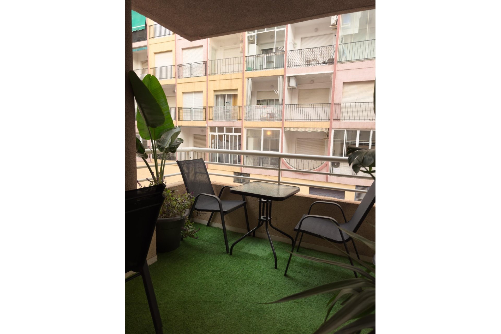 Revente - Apartamento -
Torrevieja - Centro