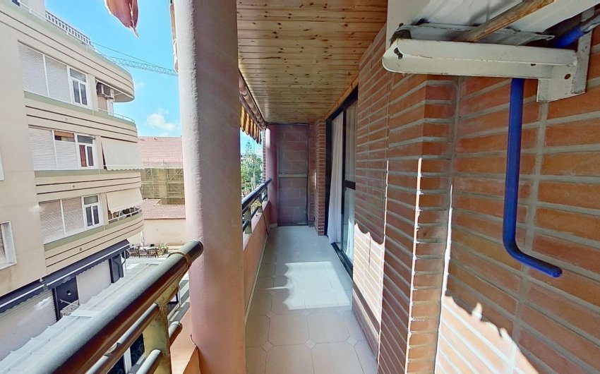 Revente - Apartamento -
Torrevieja - Centro