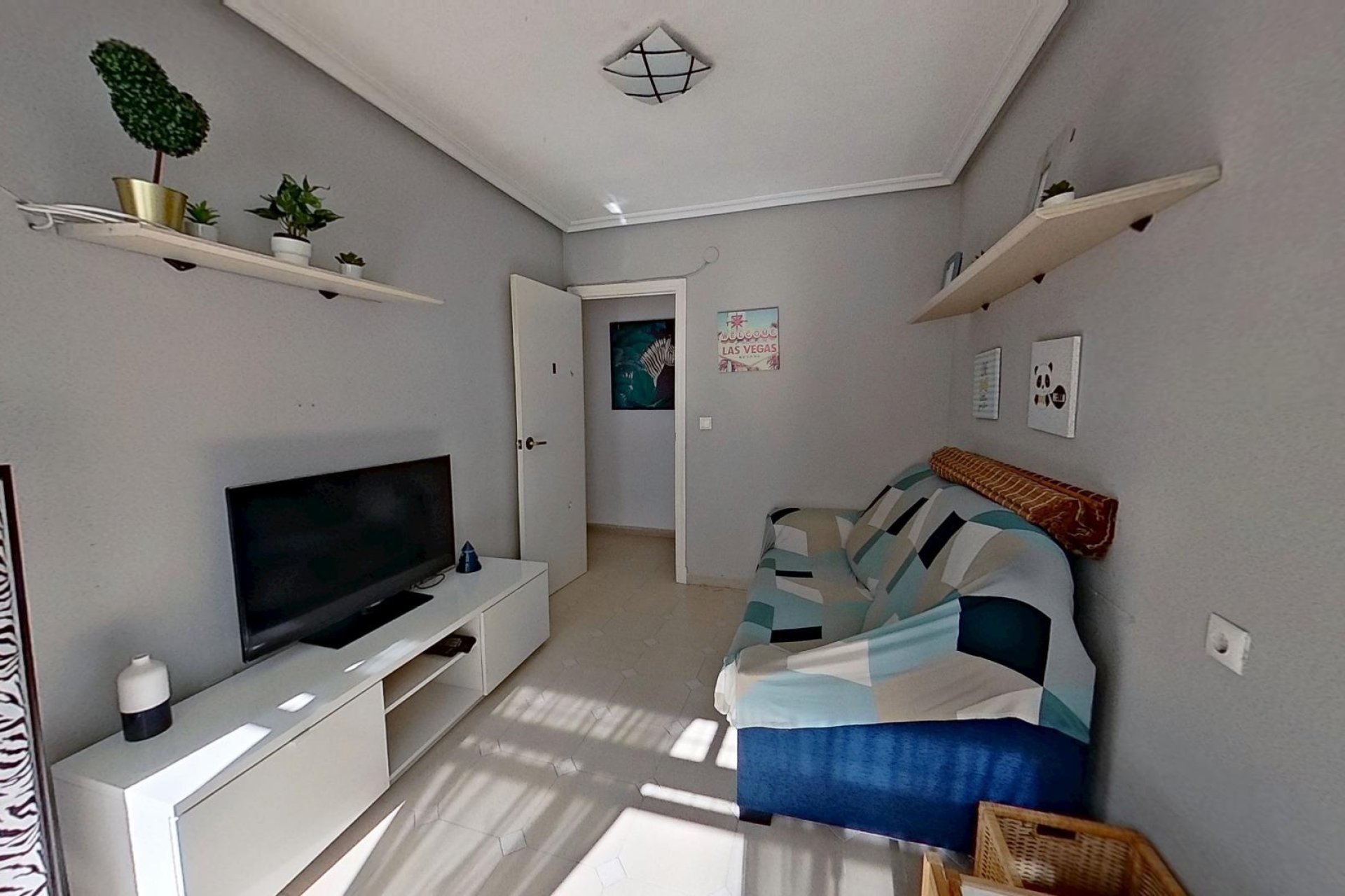 Revente - Apartamento -
Torrevieja - Centro