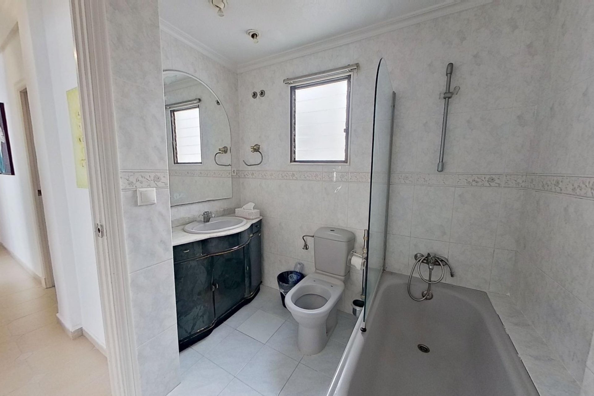 Revente - Apartamento -
Torrevieja - Centro