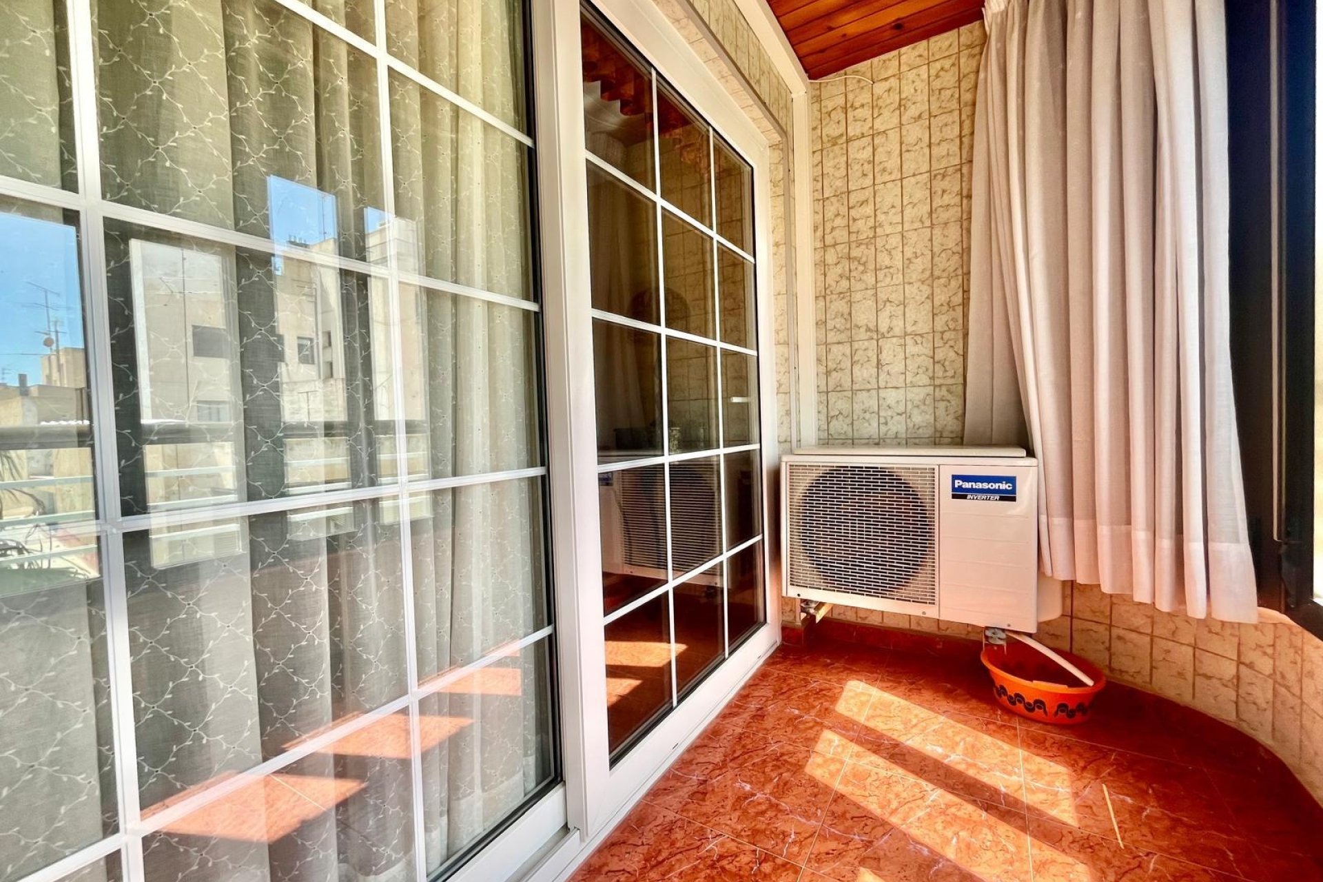 Revente - Apartamento -
Torrevieja - Centro