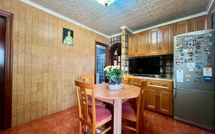 Revente - Apartamento -
Torrevieja - Centro