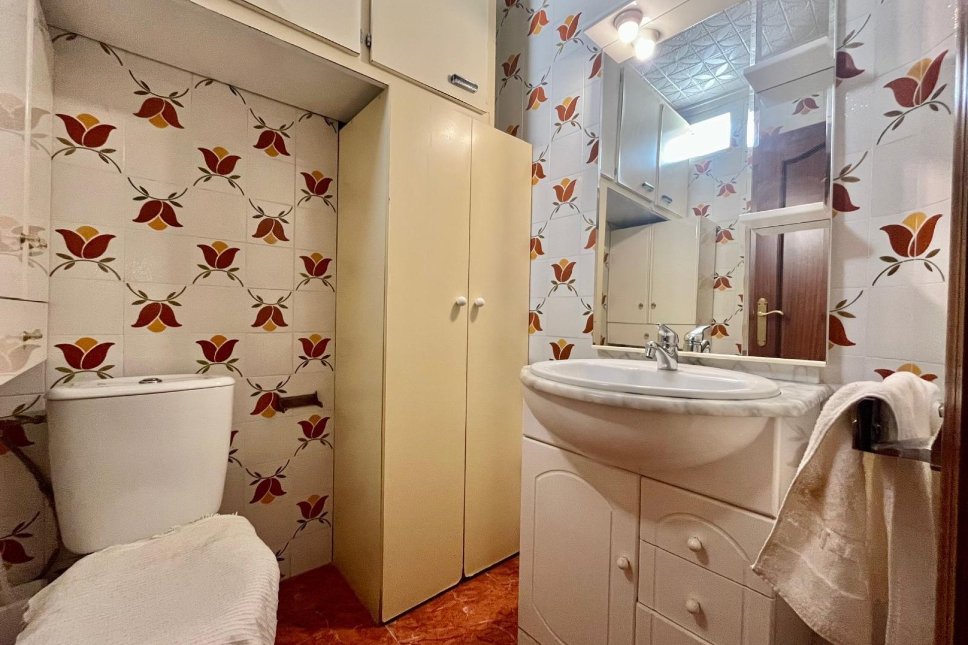 Revente - Apartamento -
Torrevieja - Centro