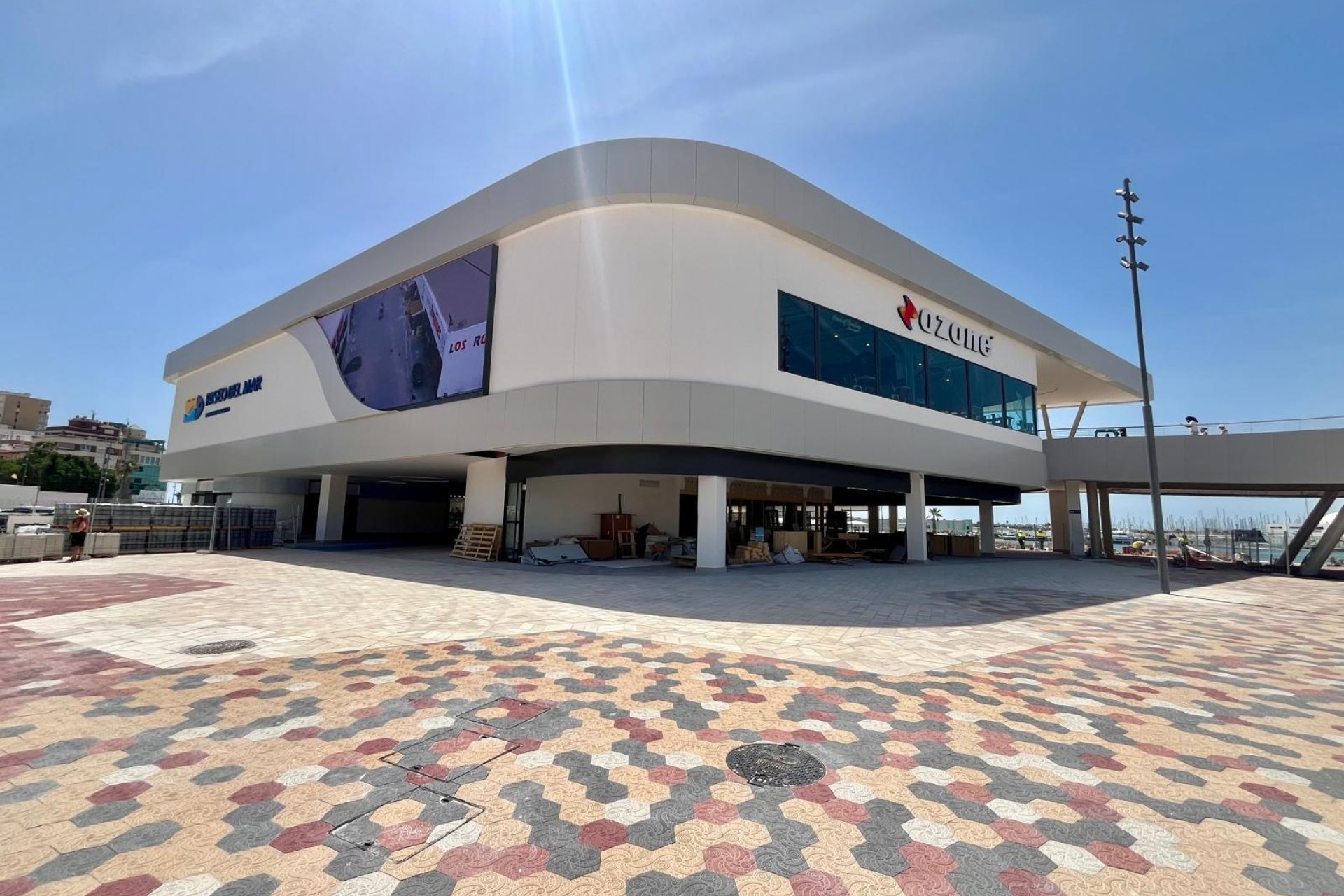 Revente - Apartamento -
Torrevieja - Centro