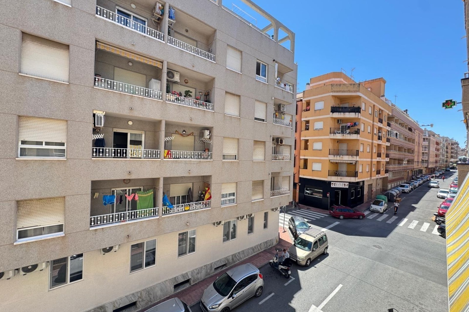 Revente - Apartamento -
Torrevieja - Centro