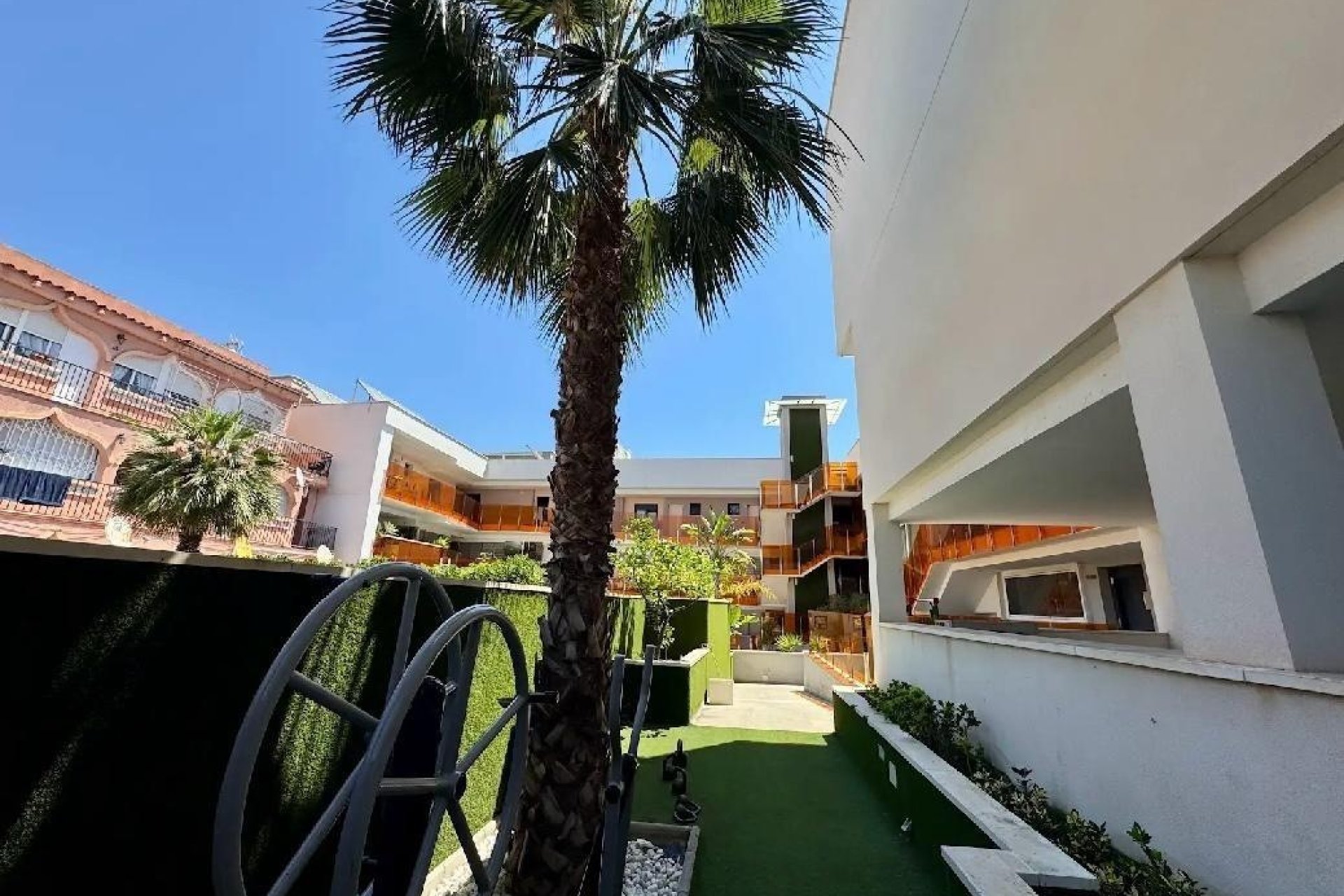 Revente - Apartamento -
Torrevieja - Centro
