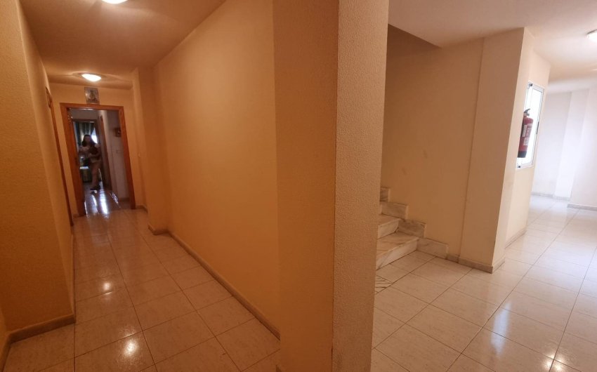 Revente - Apartamento -
Torrevieja - Centro