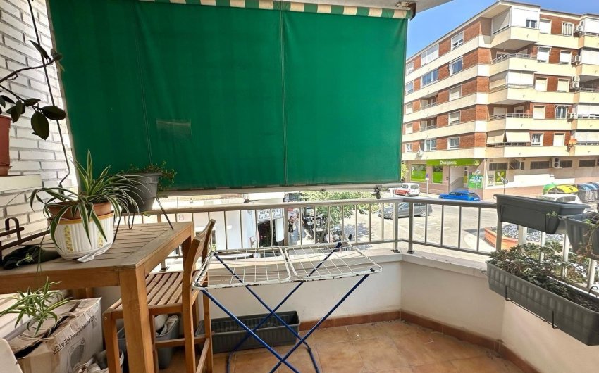 Revente - Apartamento -
Torrevieja - Centro