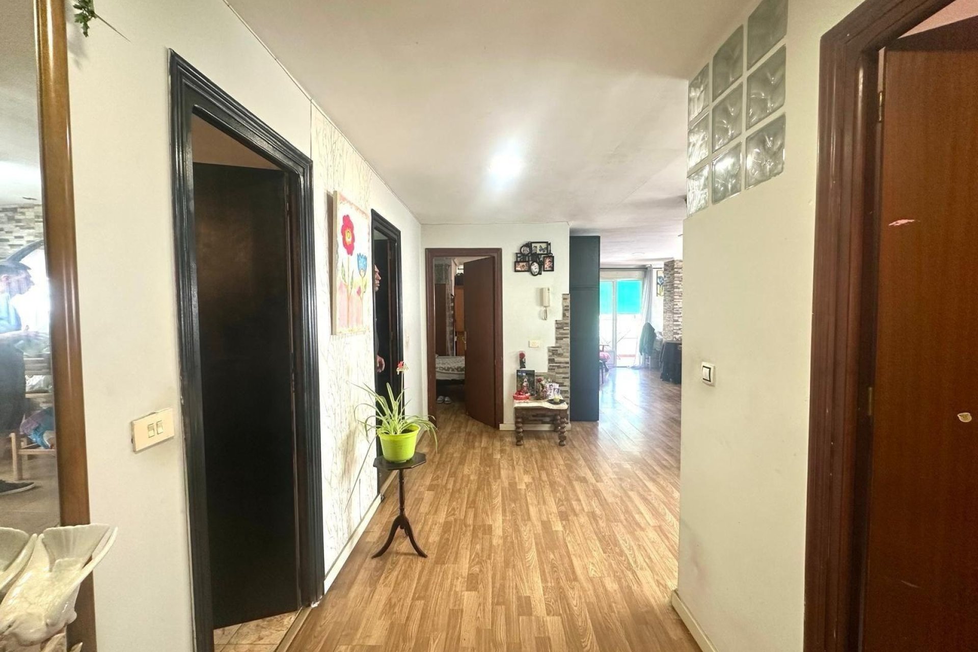 Revente - Apartamento -
Torrevieja - Centro
