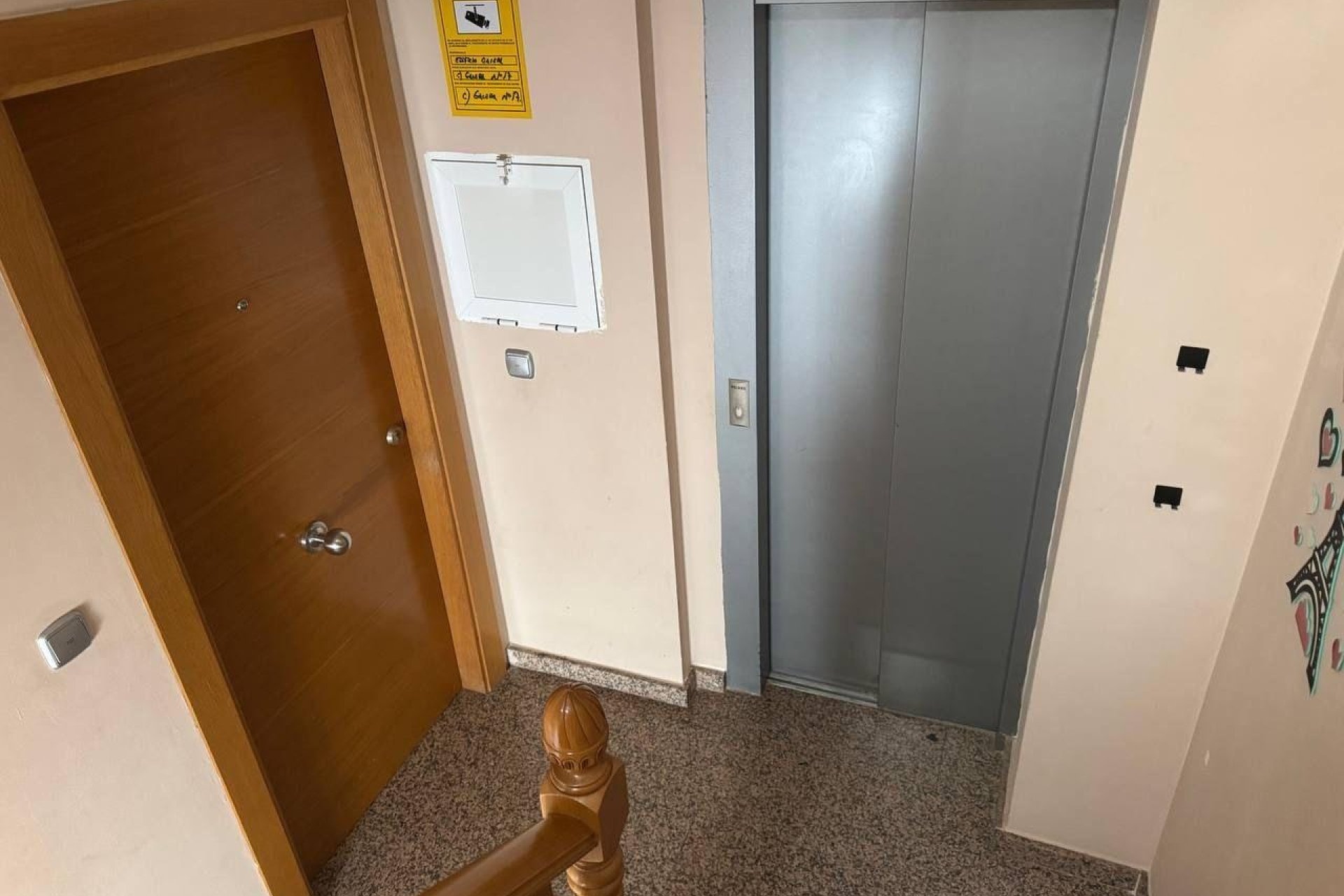 Revente - Apartamento -
Torrevieja - Centro