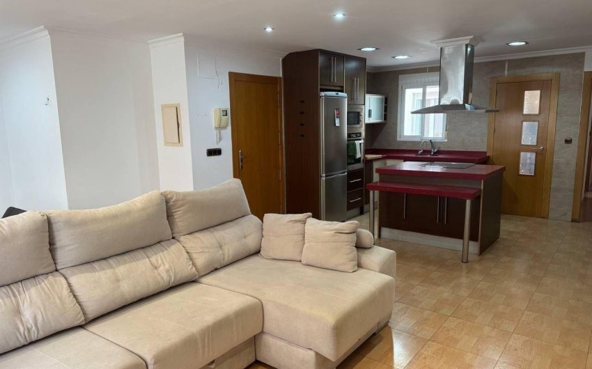 Revente - Apartamento -
Torrevieja - Centro