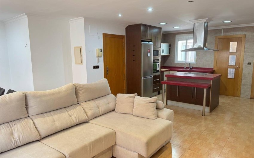 Revente - Apartamento -
Torrevieja - Centro