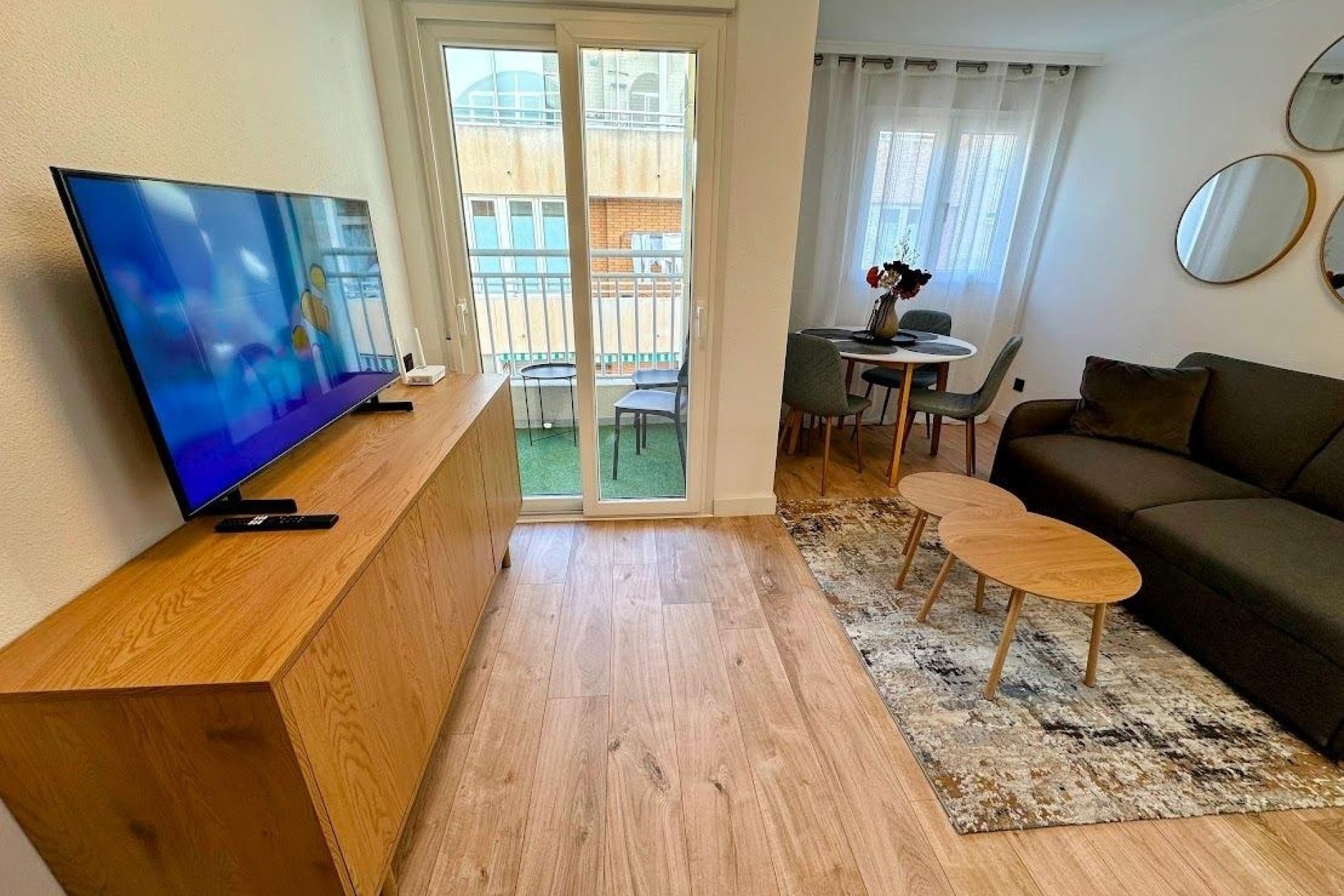 Revente - Apartamento -
Torrevieja - Centro