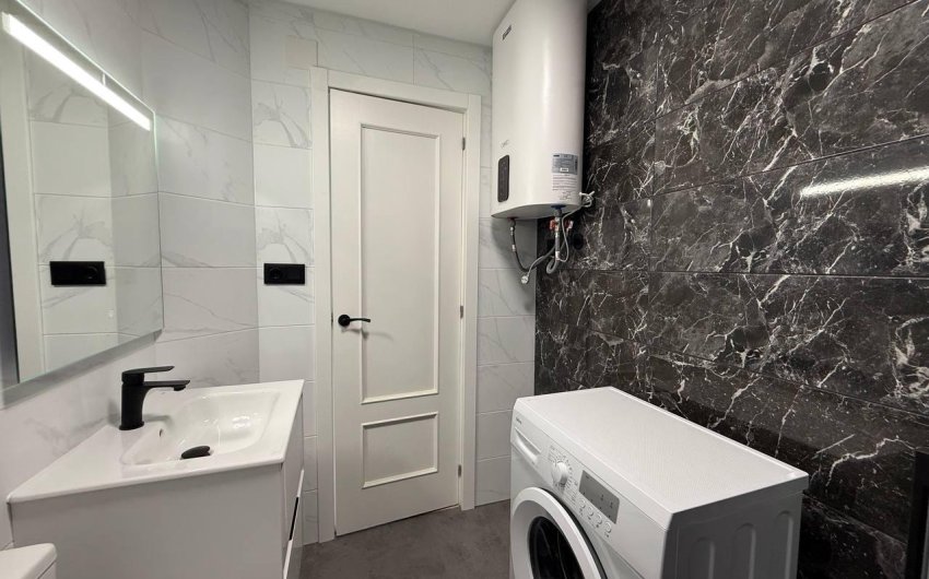 Revente - Apartamento -
Torrevieja - Centro