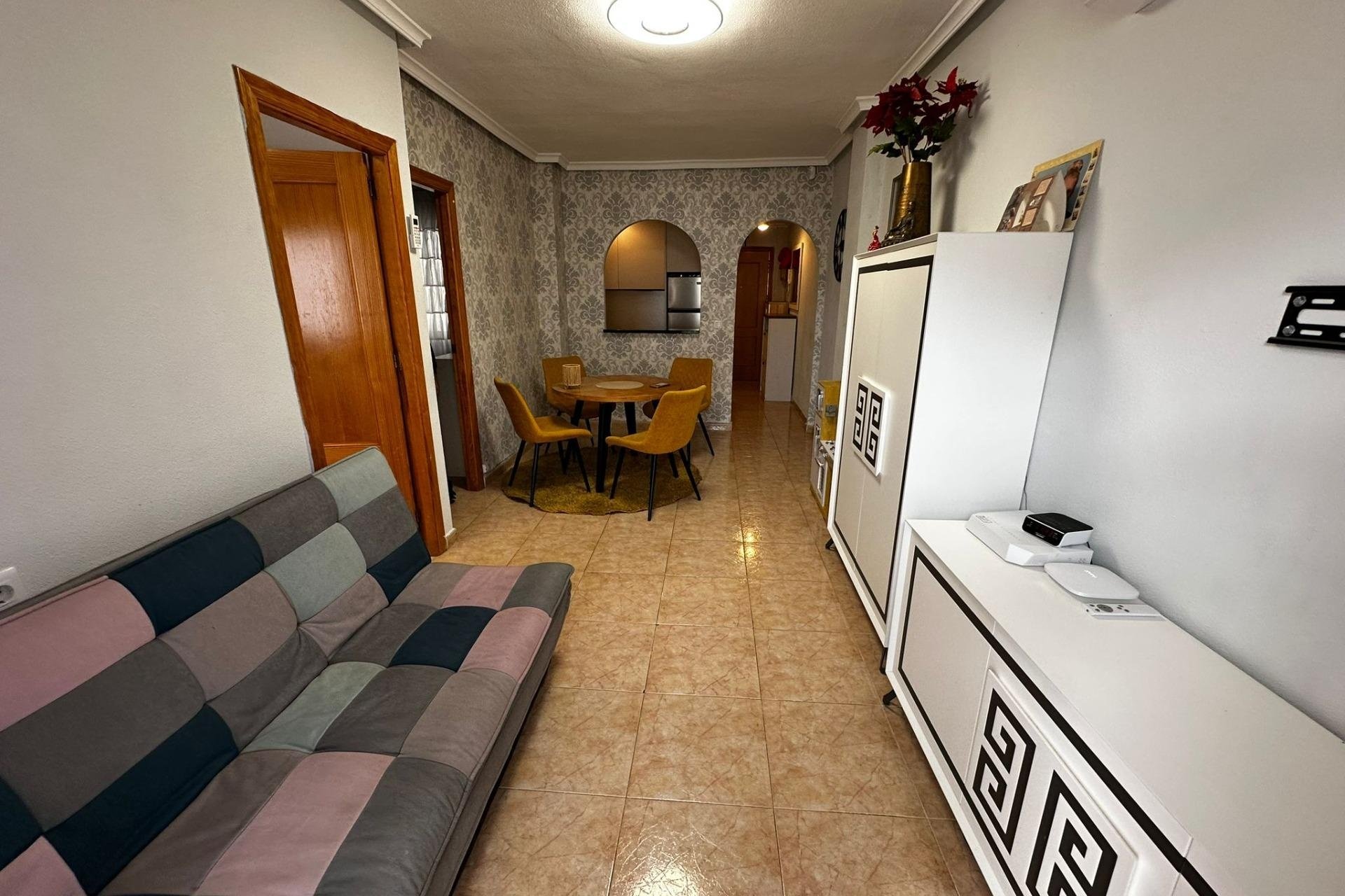 Revente - Apartamento -
Torrevieja - Centro