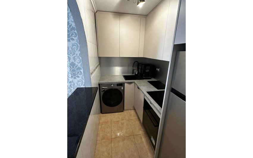 Revente - Apartamento -
Torrevieja - Centro