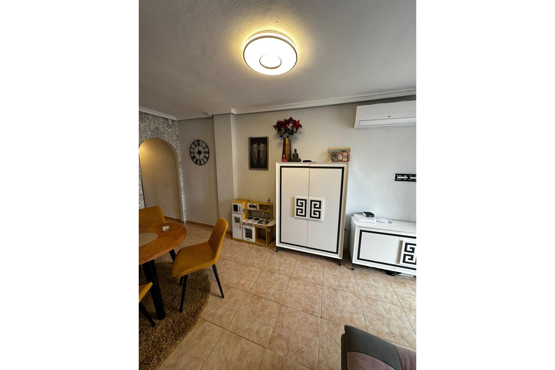 Revente - Apartamento -
Torrevieja - Centro