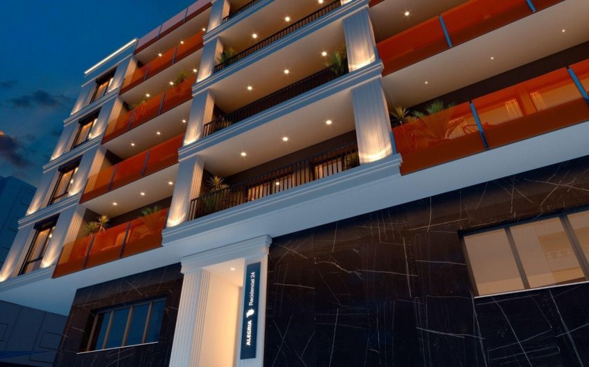 Revente - Apartamento -
Torrevieja - Centro