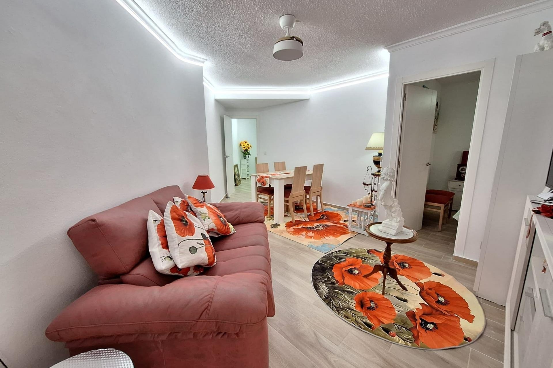 Revente - Apartamento -
Torrevieja - Playa del Cura