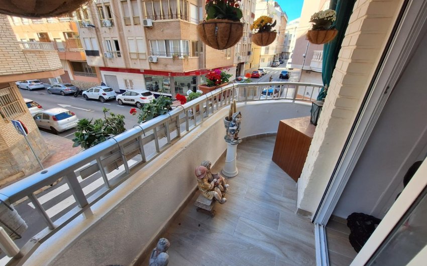Revente - Apartamento -
Torrevieja - Playa del Cura