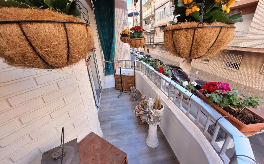Revente - Apartamento -
Torrevieja - Playa del Cura