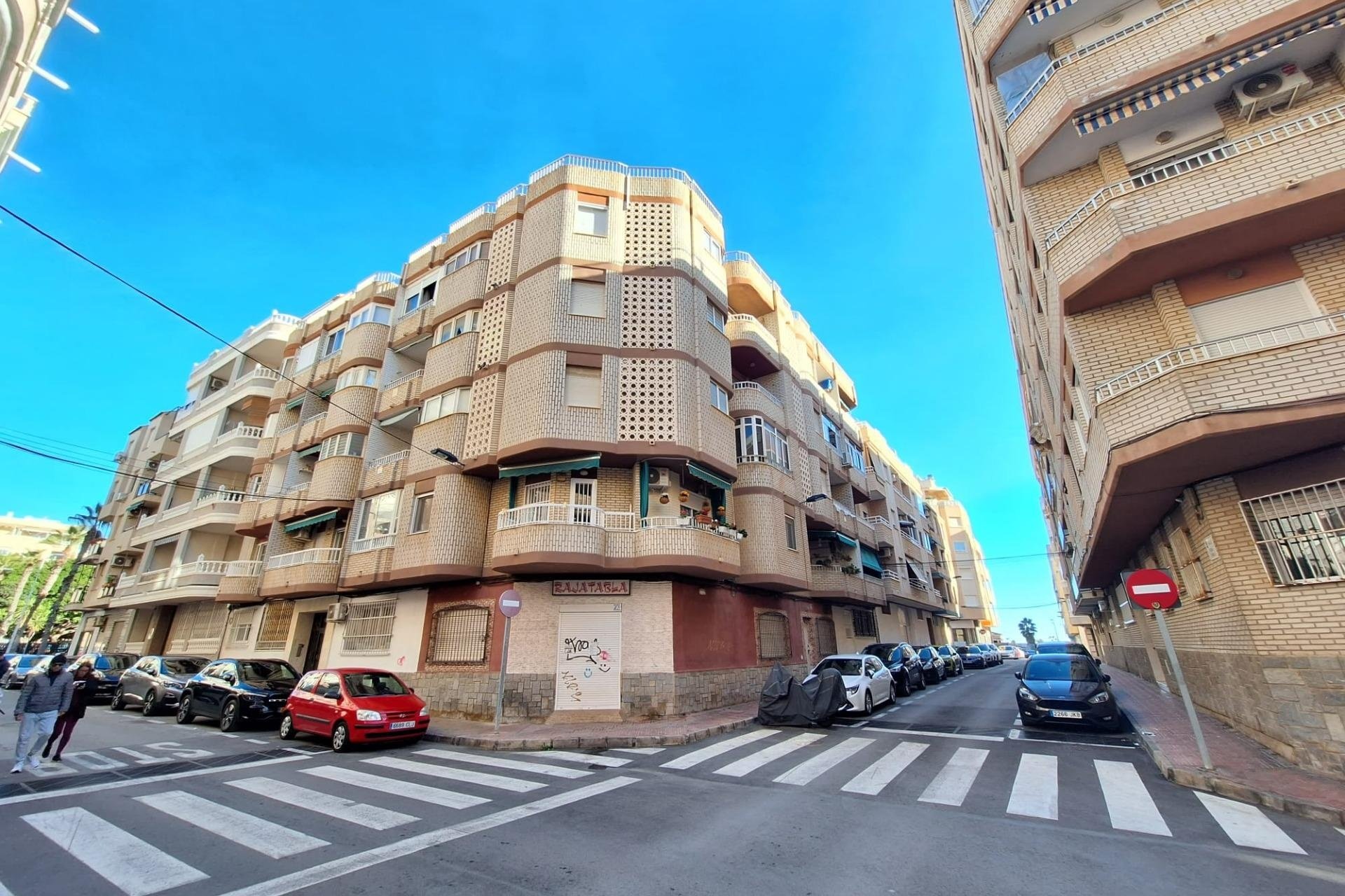Revente - Apartamento -
Torrevieja - Playa del Cura