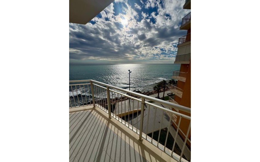 Revente - Apartamento -
Torrevieja - Playa del Cura