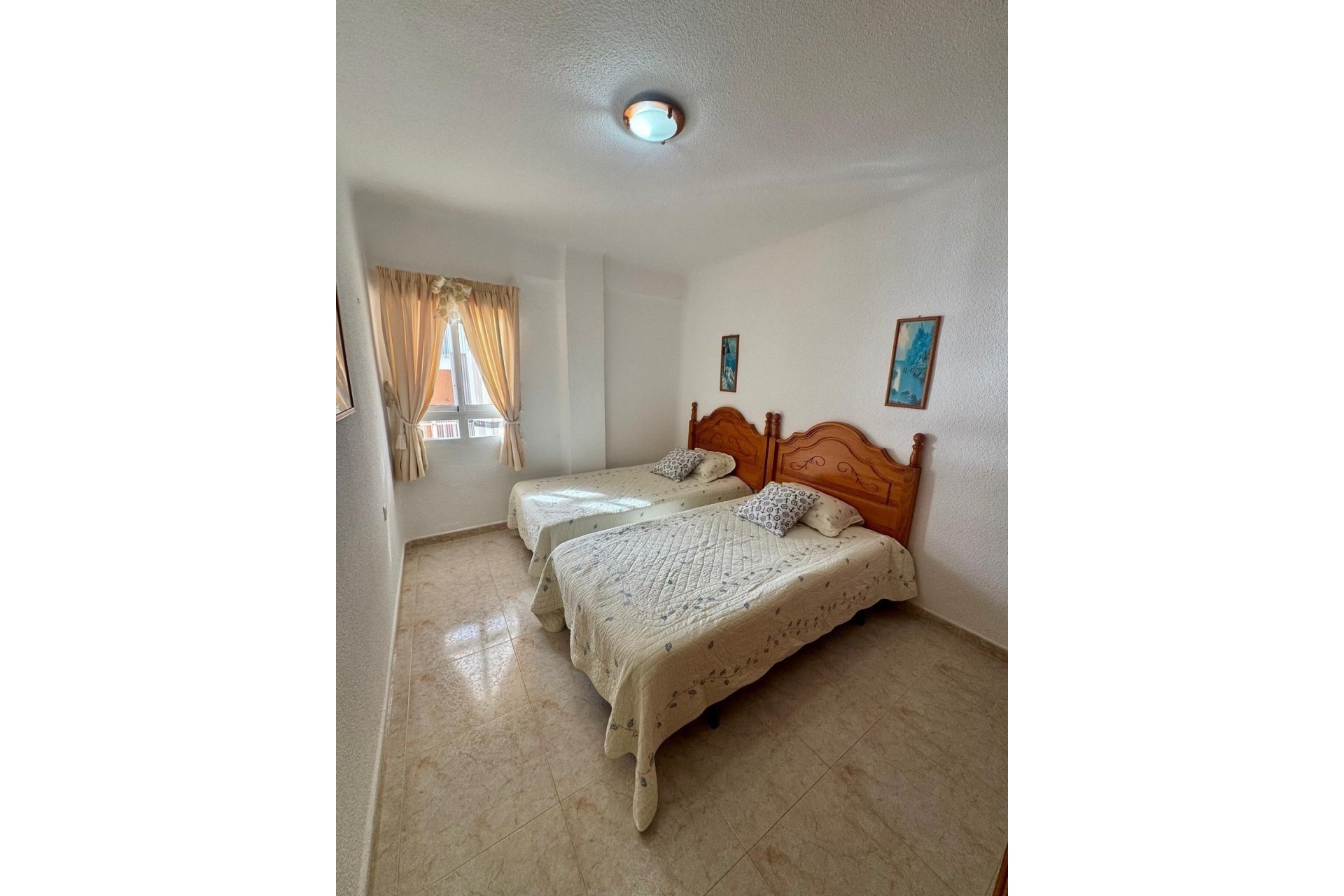 Revente - Apartamento -
Torrevieja - Playa del Cura