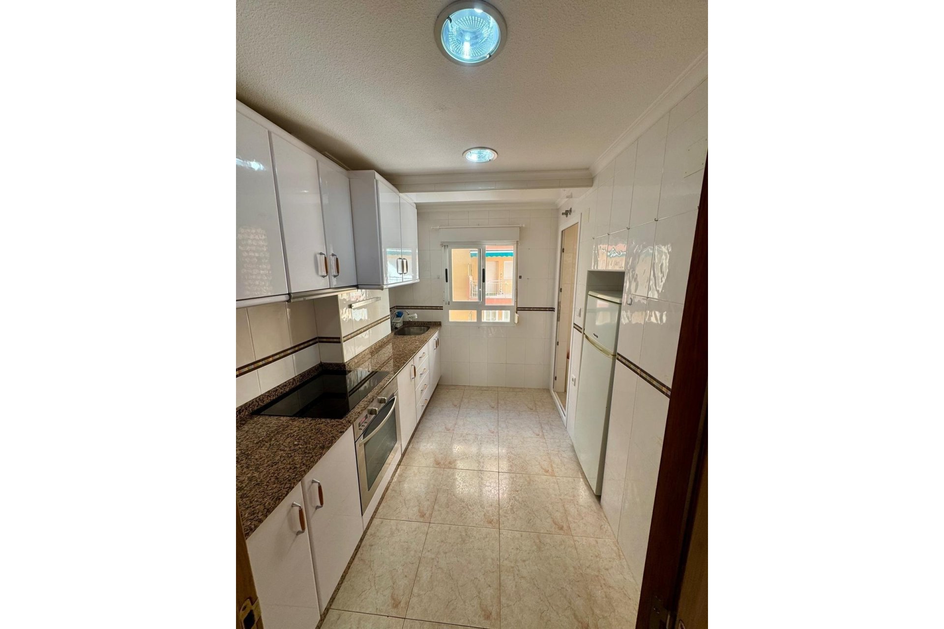 Revente - Apartamento -
Torrevieja - Playa del Cura