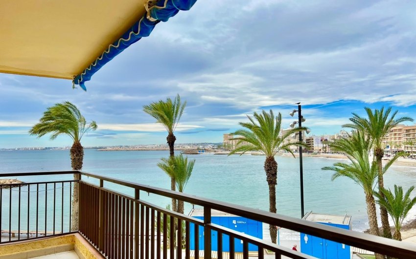 Revente - Apartamento -
Torrevieja - Playa del Cura
