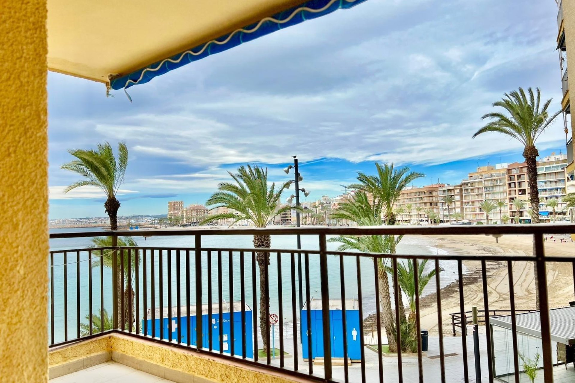 Revente - Apartamento -
Torrevieja - Playa del Cura
