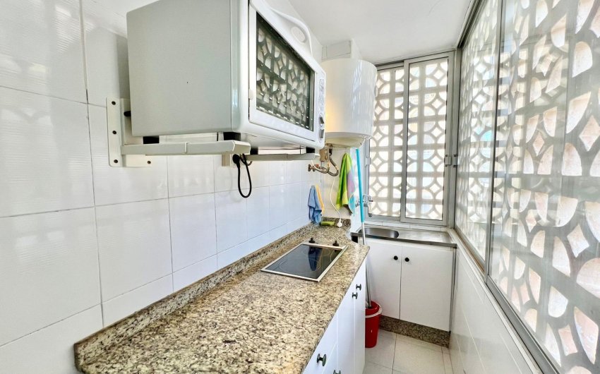 Revente - Apartamento -
Torrevieja - Playa del Cura