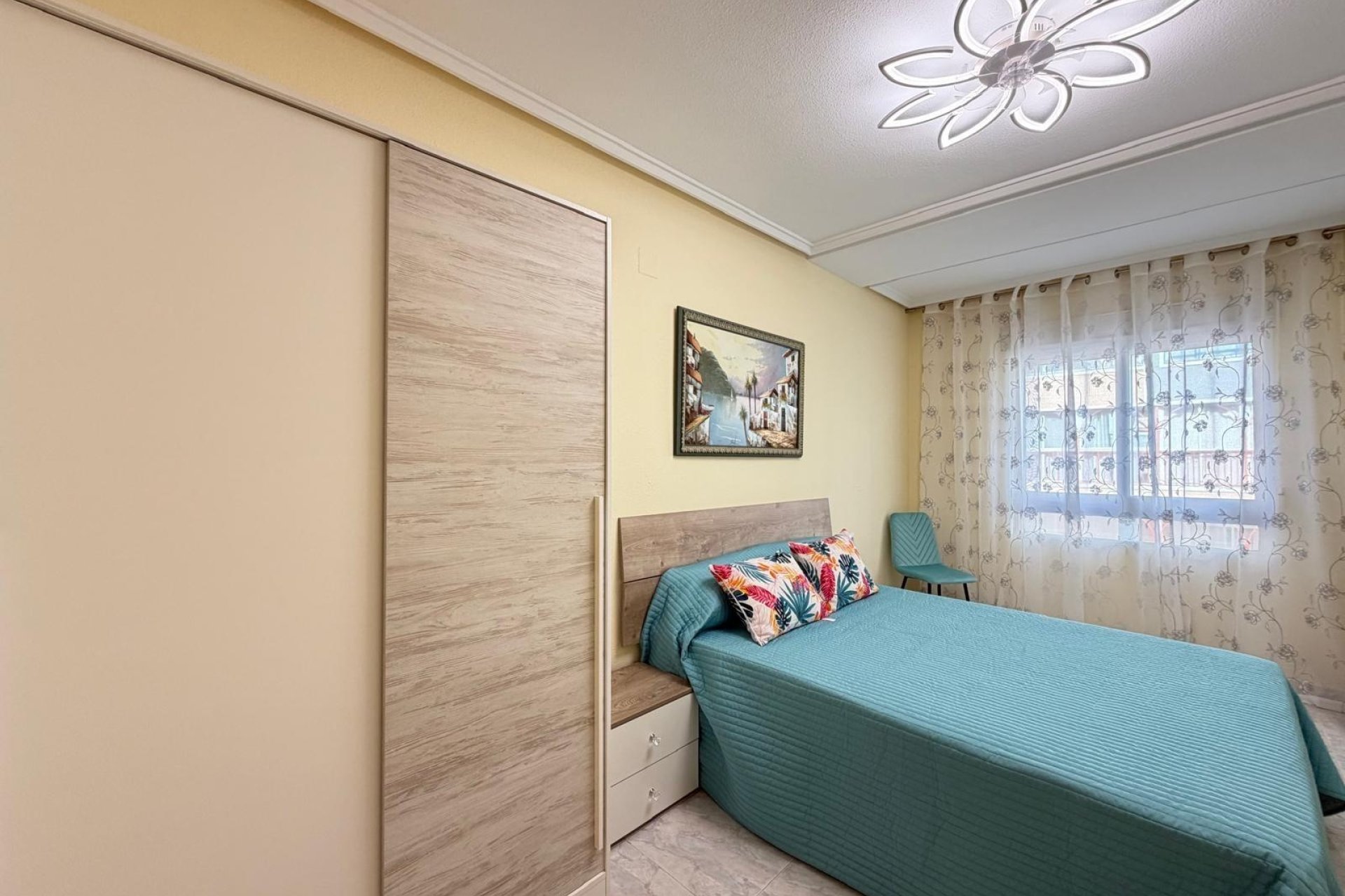 Revente - Apartamento -
Torrevieja - Playa del Cura