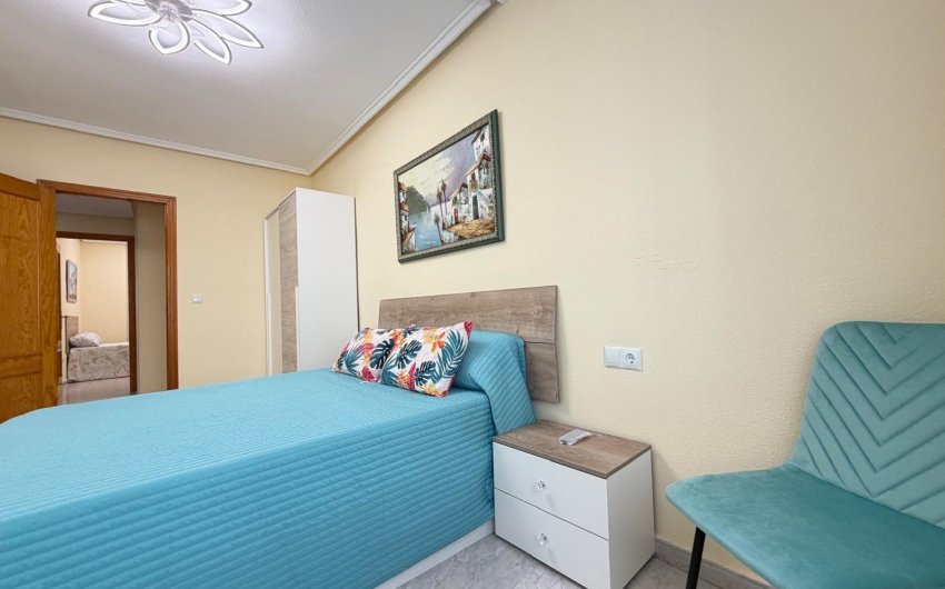Revente - Apartamento -
Torrevieja - Playa del Cura