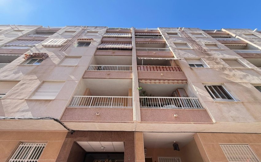 Revente - Apartamento -
Torrevieja - Playa del Cura