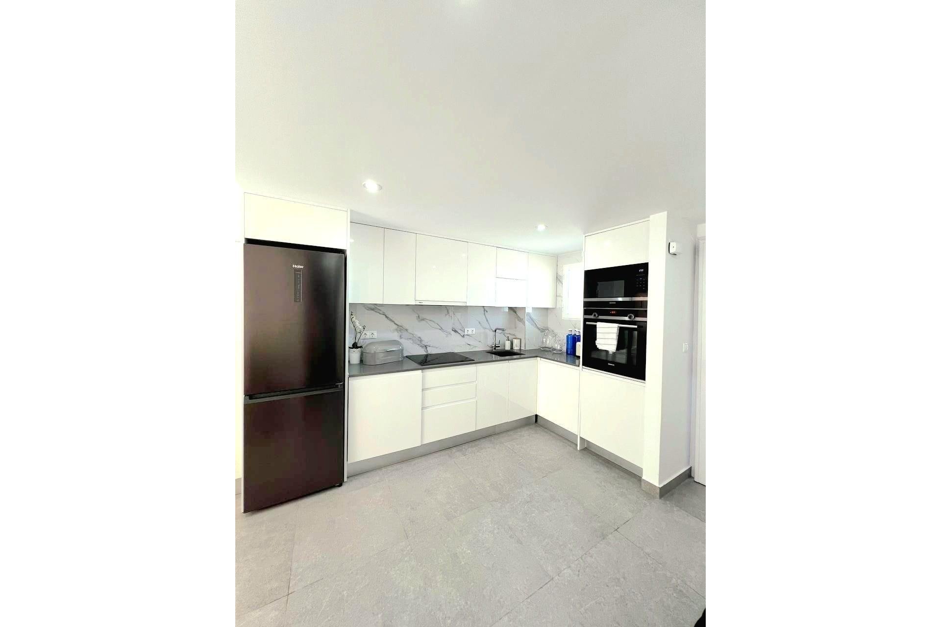 Revente - Apartamento -
Torrevieja - Playa del Cura