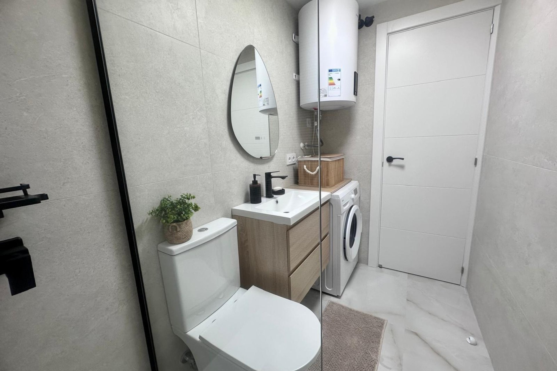 Revente - Apartamento -
Torrevieja - Playa del Cura