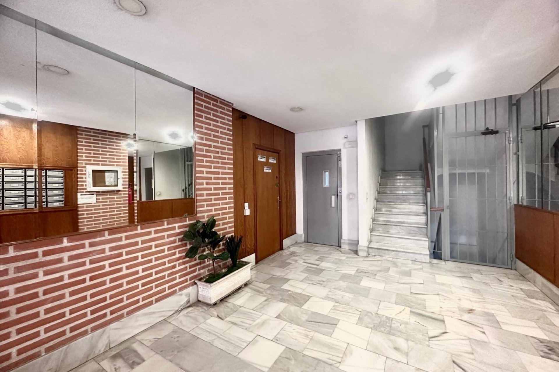 Revente - Apartamento -
Torrevieja - Playa del Cura