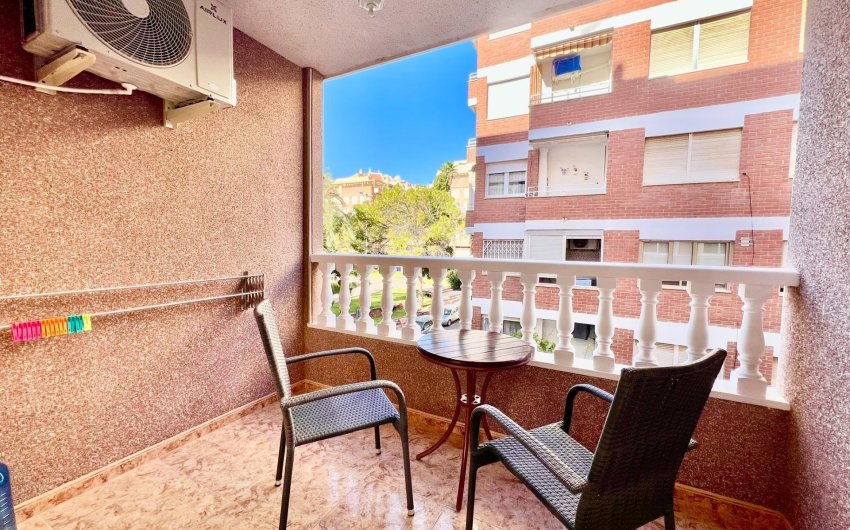 Revente - Apartamento -
Torrevieja - Playa del Cura
