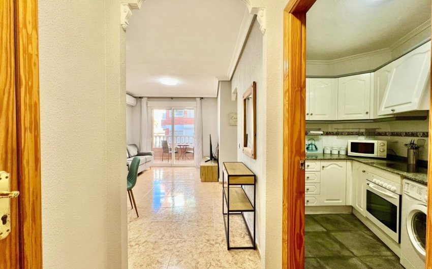 Revente - Apartamento -
Torrevieja - Playa del Cura