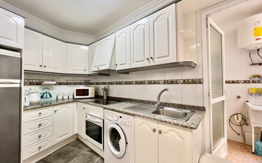 Revente - Apartamento -
Torrevieja - Playa del Cura