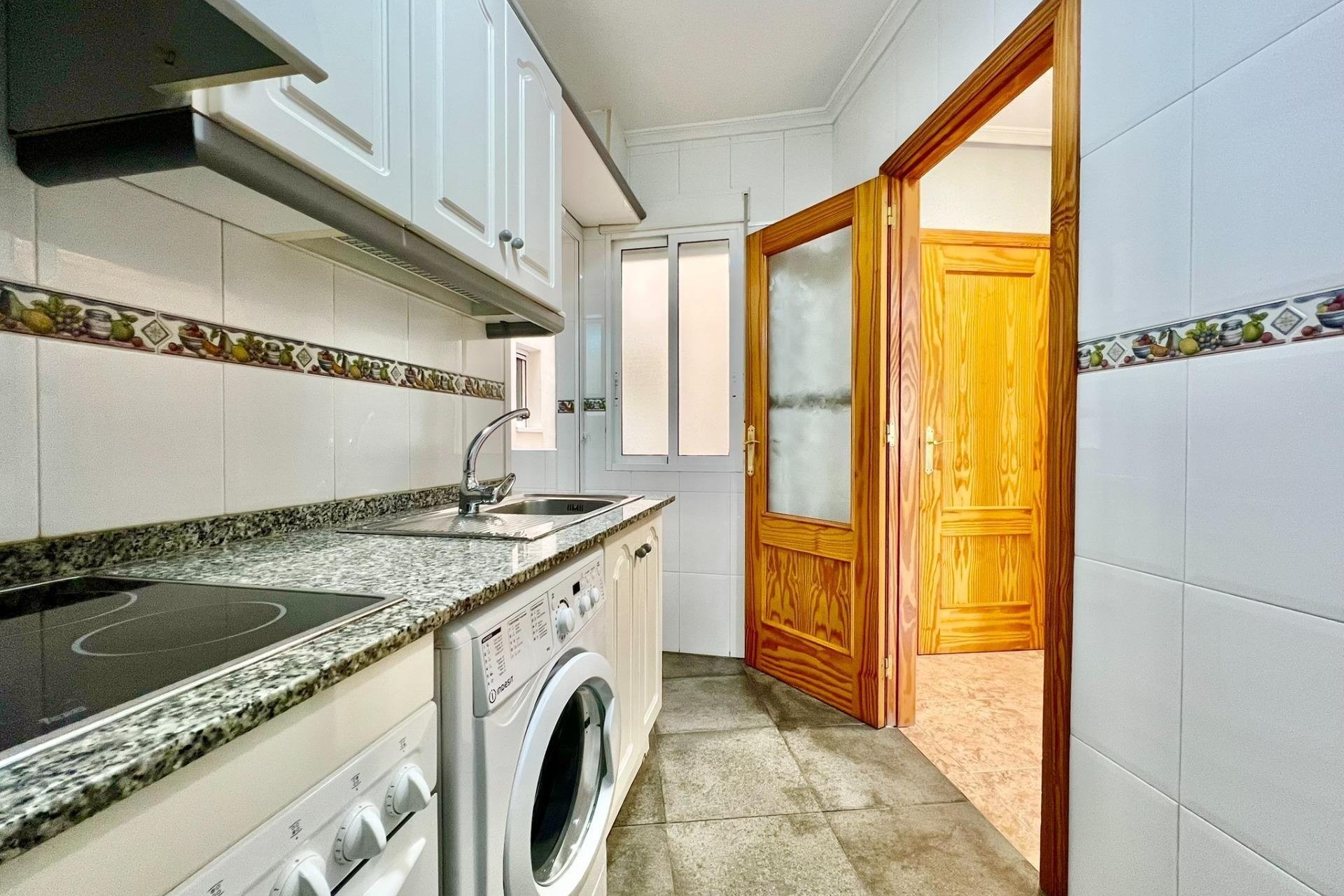 Revente - Apartamento -
Torrevieja - Playa del Cura