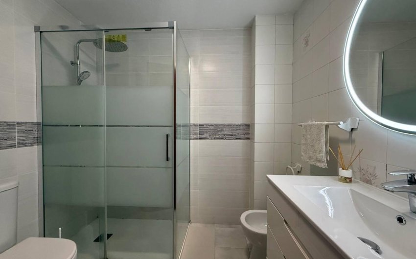 Revente - Apartamento -
Torrevieja - Playa del Cura