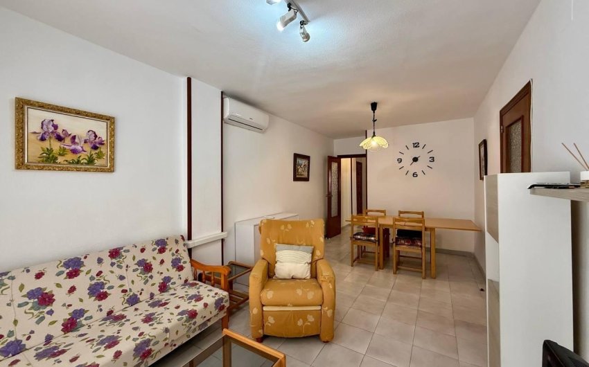 Revente - Apartamento -
Torrevieja - Playa del Cura