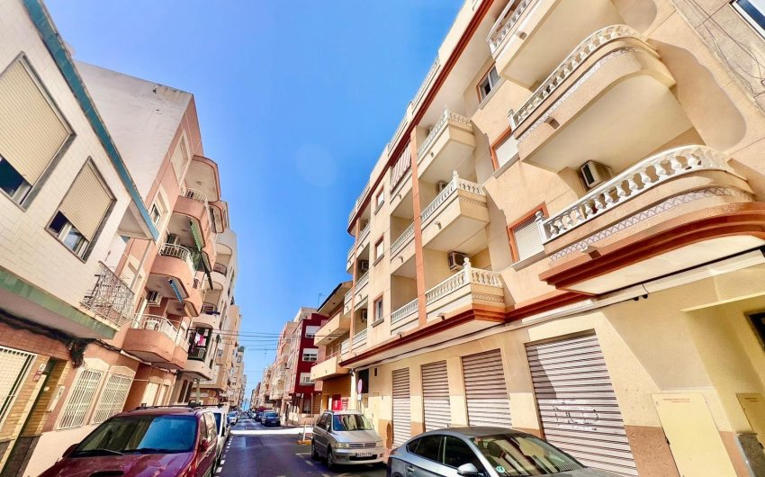 Revente - Apartamento -
Torrevieja - Playa del Cura