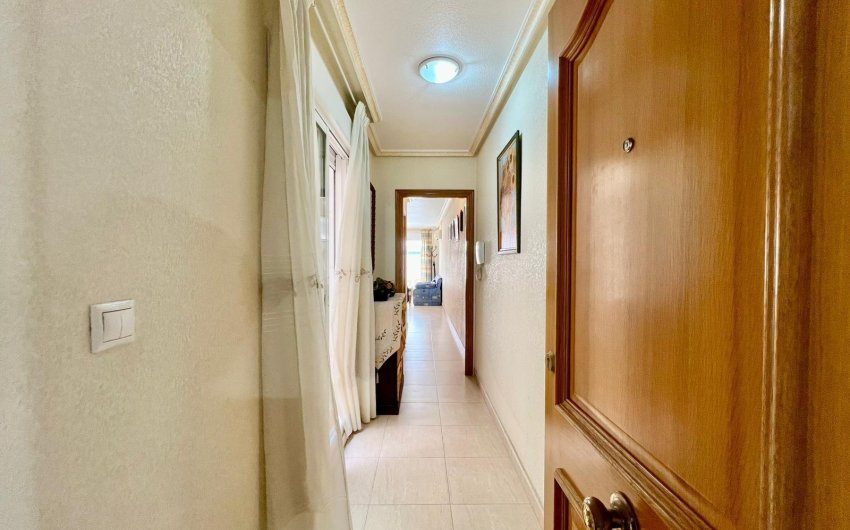Revente - Apartamento -
Torrevieja - Playa del Cura
