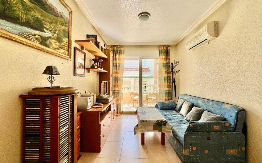 Revente - Apartamento -
Torrevieja - Playa del Cura